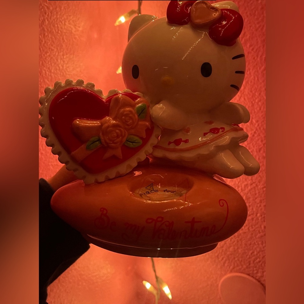 Hello kitty tea light ceramic